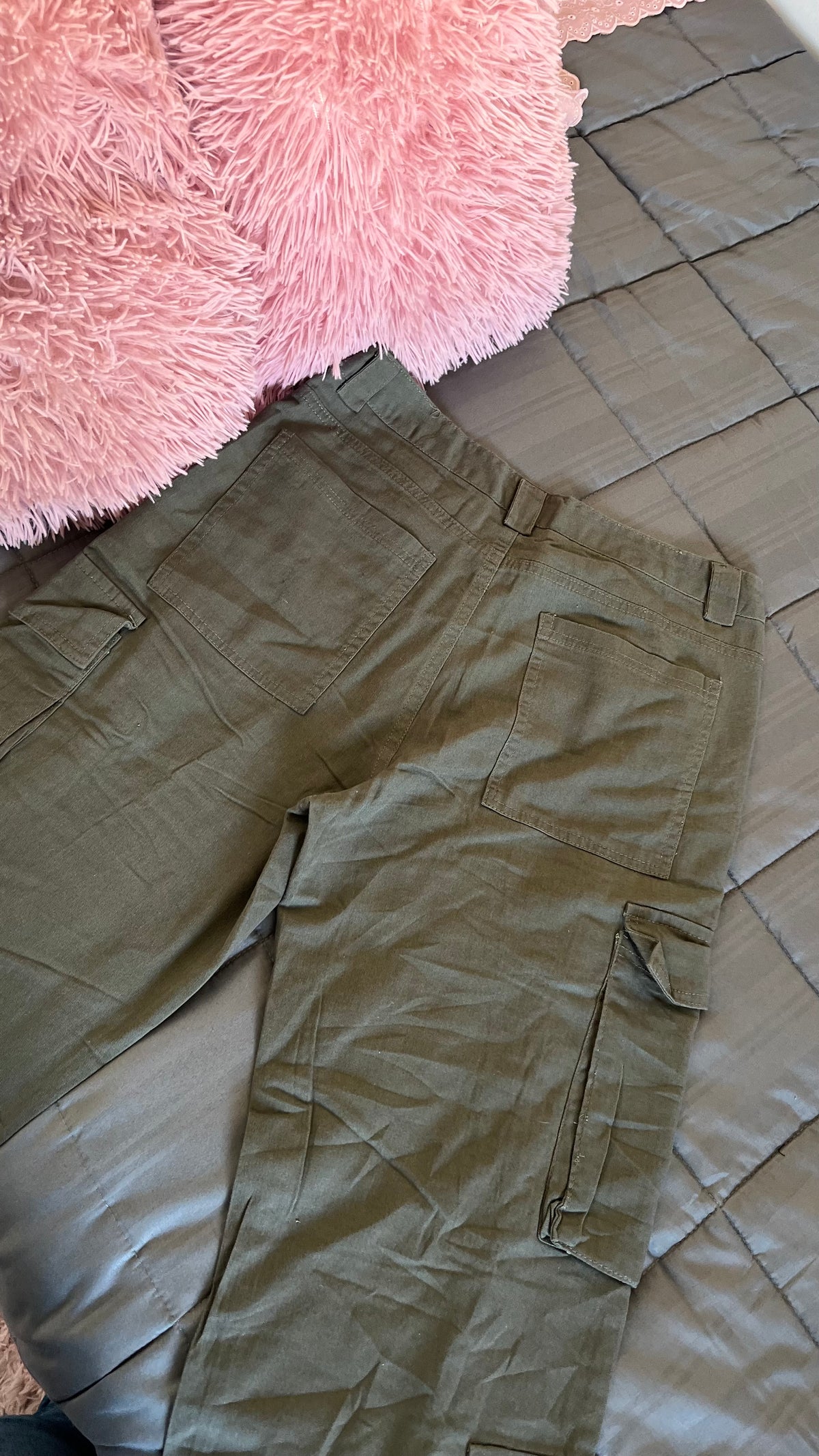 Pantalón cargo