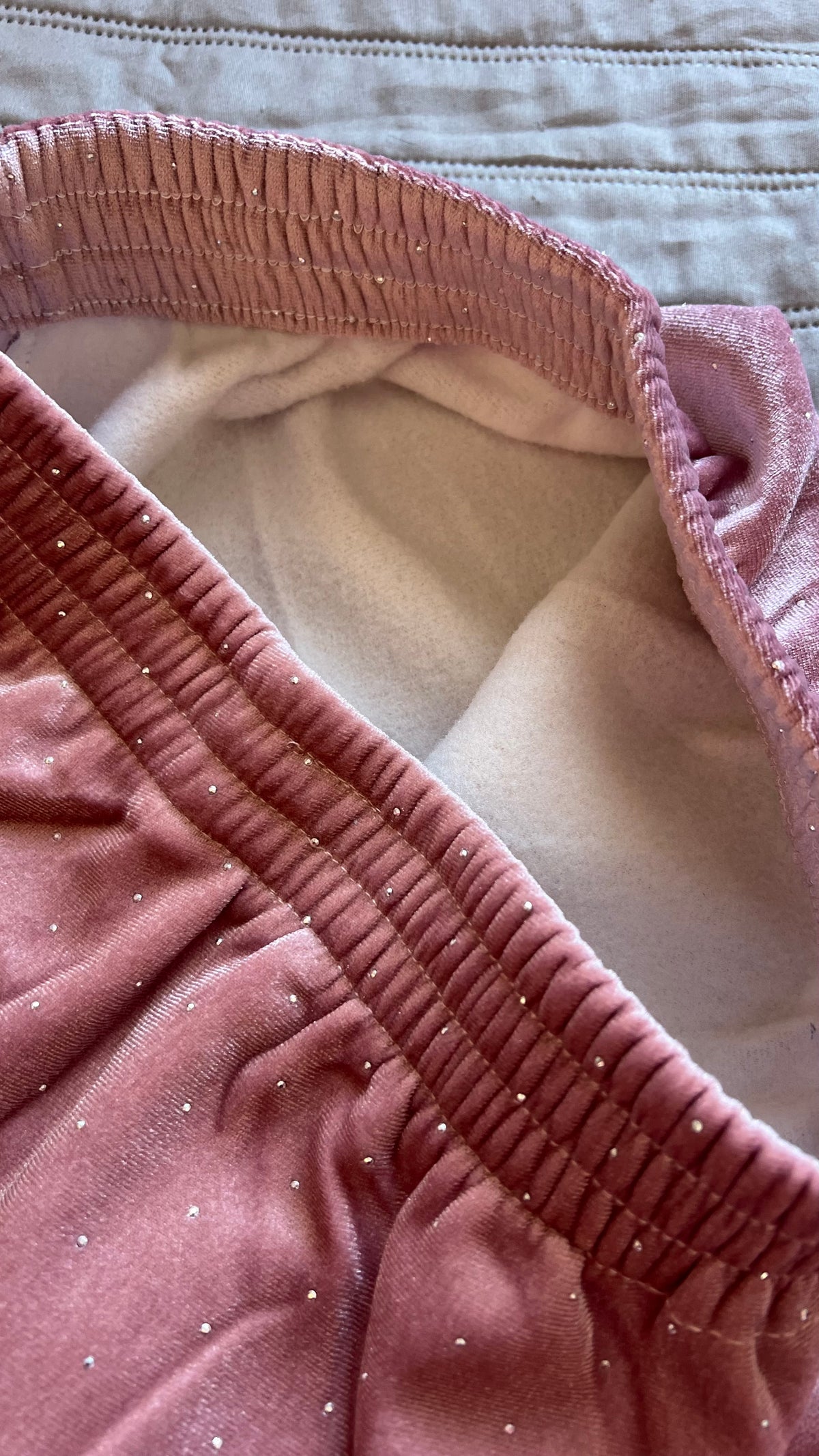 Buzo pink brillos