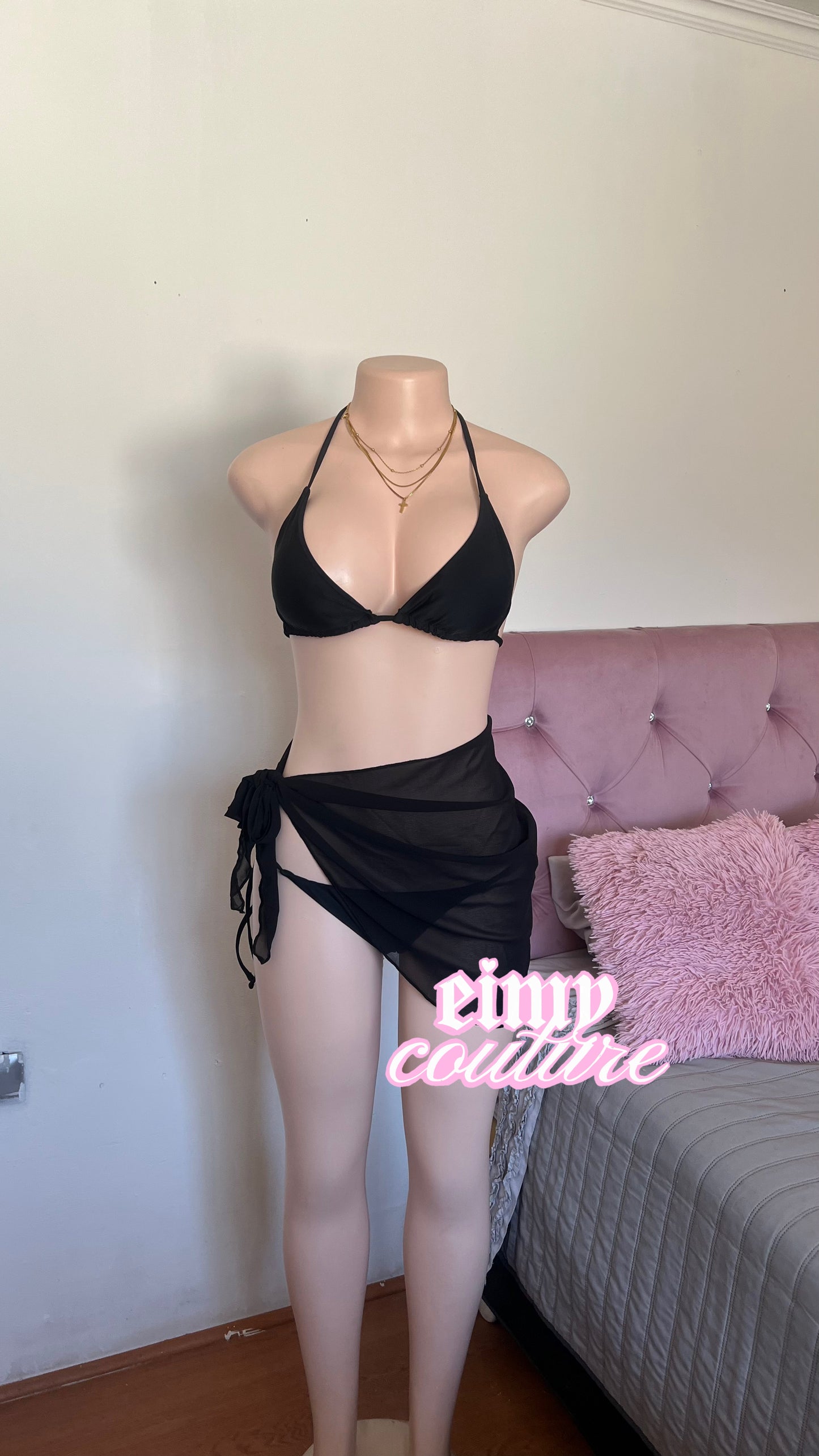 Conjunto bikini y pareo