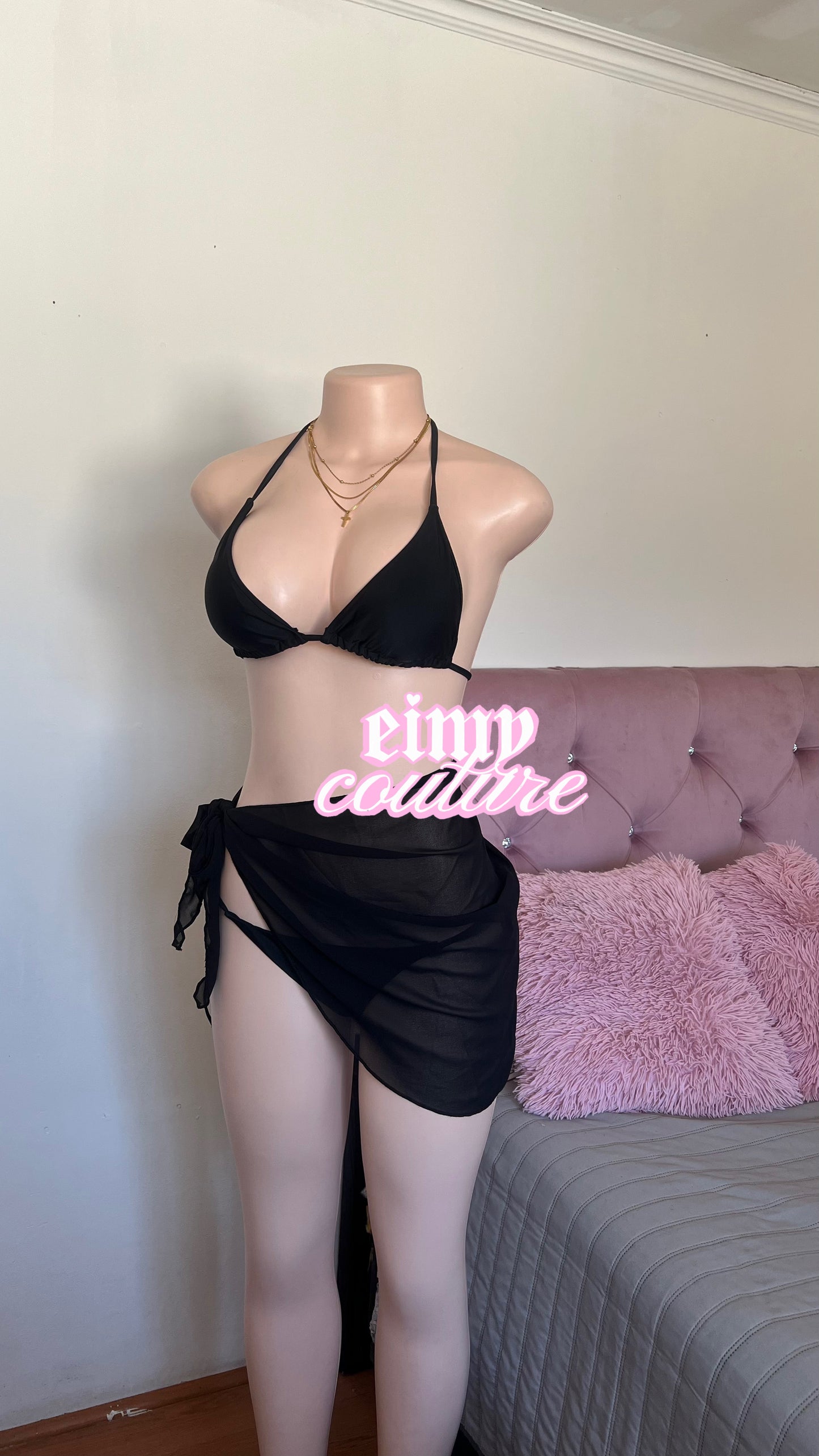 Conjunto bikini y pareo